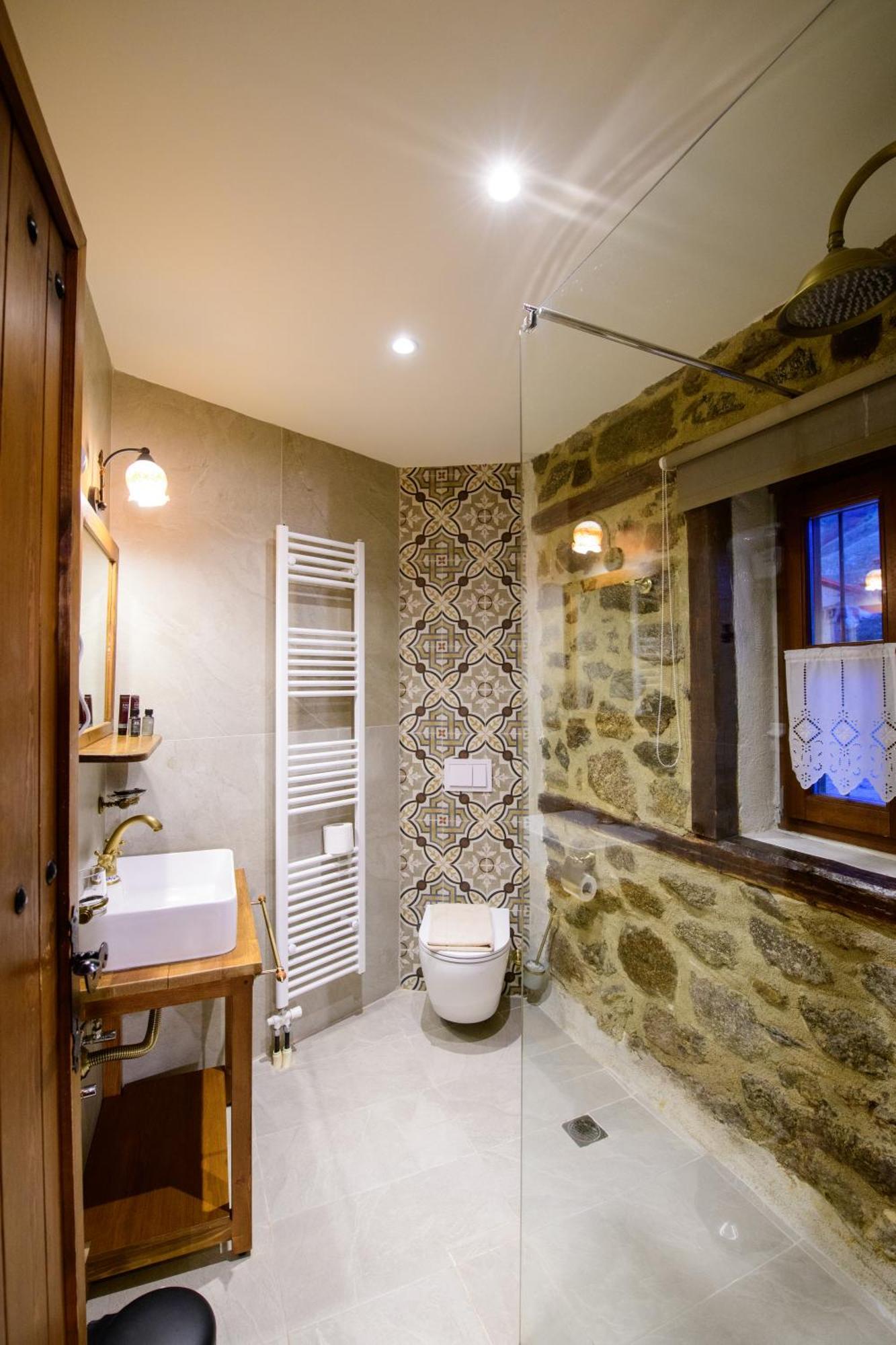 Agios Germanos Hotel Екстериор снимка