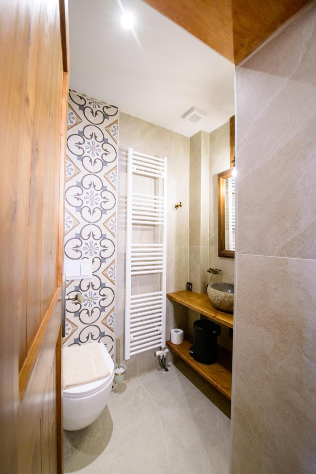 Agios Germanos Hotel Екстериор снимка