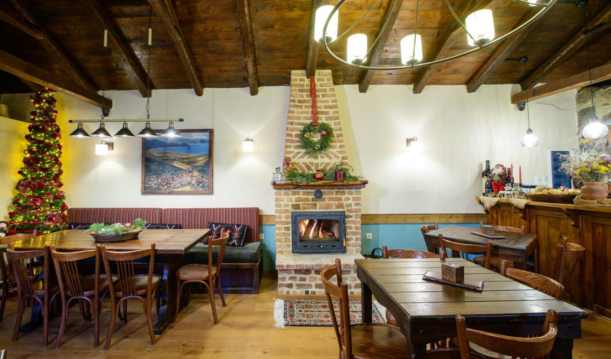 Agios Germanos Hotel Екстериор снимка