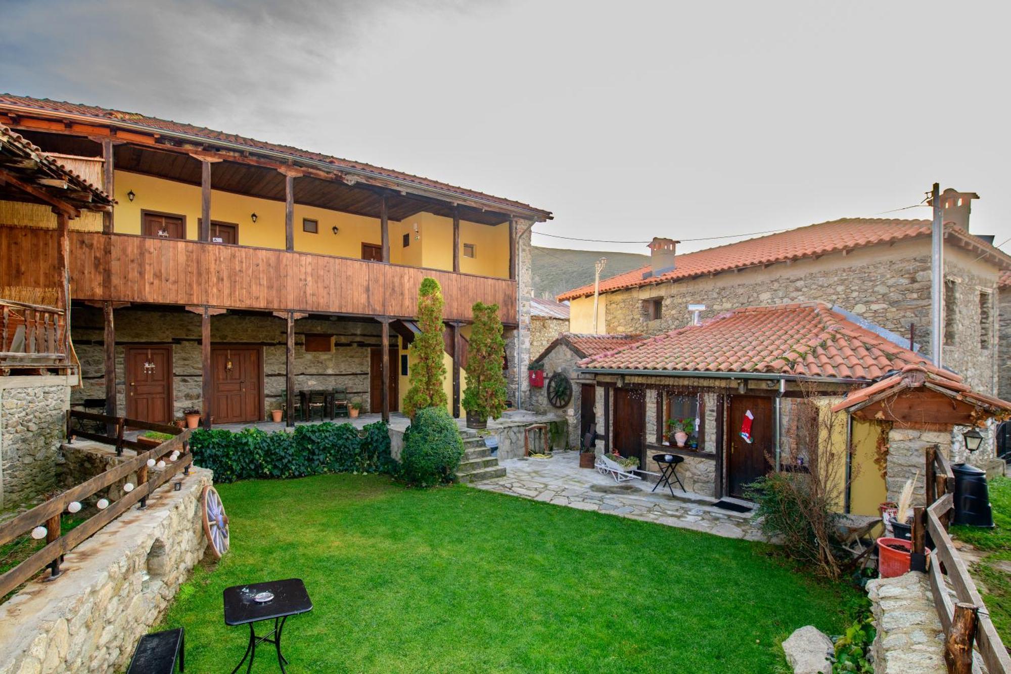 Agios Germanos Hotel Екстериор снимка