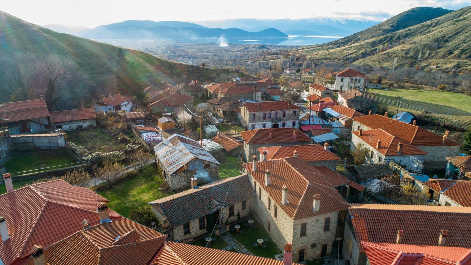 Agios Germanos Hotel Екстериор снимка